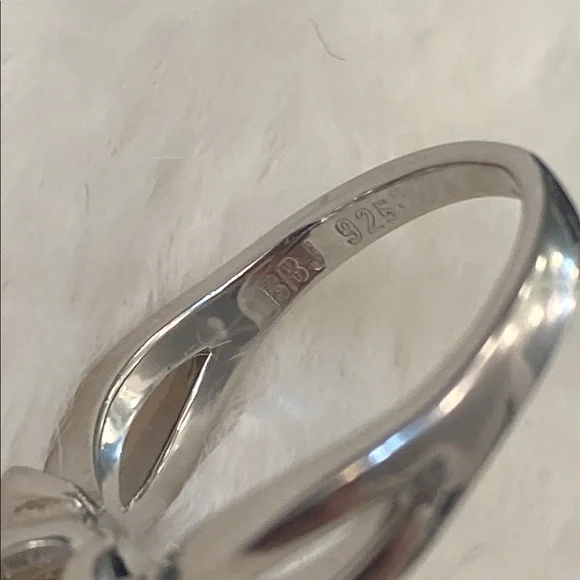 Moissanite Solitaire Ring - Picture 5 of 5